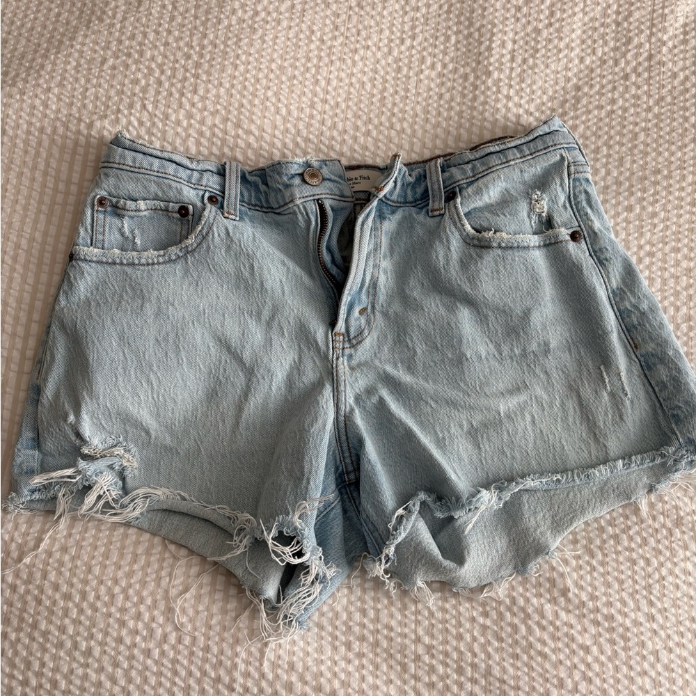 Abercrombie & Fitch The A-Line Short Mid Rise